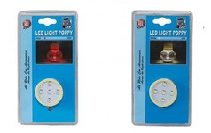 Zwei Verpackungen f�r Poppy Lufterfrischer-Beleuchtung. Eine zeigt rotes, die andere wei�es LED-Licht.