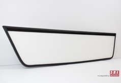 Wei�es LED Leuchtschild mit schwarzem Rahmen. SRI FrontSignLED by Sign Solution.