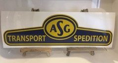 Scandi Aufkleber ASG in Blau und Gelb mit den Schriftz�gen TRANSPORT und SPEDITION.