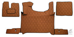 Braunes, 3-teiliges Bodenset f�r LKW mit Rautensteppung, bestehend aus Fu�matten und Tunnel.