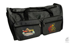 Dunkelgraue LKW-Zubeh�r Reisetasche aus Polyester mit Griffen und Rei�verschlussf�chern. Logos: 