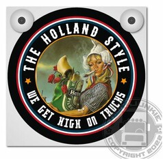 Platte f�r Leuchtkasten mit Holland-Motiv: Frau, Holzschuh, Bierflasche. Text: "THE HOLLAND STYLE WE GET HIGH ON TRUCKS".