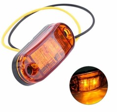 Ovale orange LED-Seitenleuchte f�r LKW mit schwarzer Basis und Anschlusskabeln. Ein Detailbild zeigt die leuchtende Lampe.