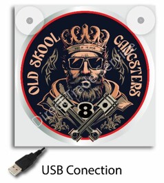 Wei�er, quadratischer Leuchtkasten mit runder "Old Skool Gangsters" Grafik: b�rtiger Mann mit Krone, Kolben. Mit Saugern und USB-Anschluss.