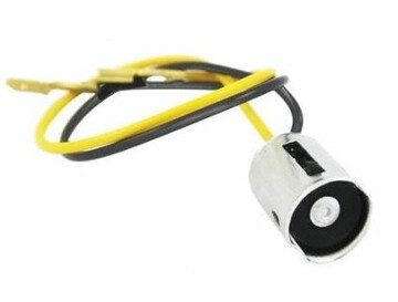 Lampenfassung f�r BA15S mit Kabel