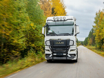 Trux Frontschutzb�gel "Highway" passend f�r MAN TGX3