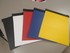 Mehrere uni-farbige PVC-Hecksch�rzen in Schwarz, Wei�, Rot, Blau und Gelb, mit schwarzem Wulst.