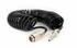 Schwarzes Spiralkabel f�r Luftpistole mit silbernen Universalsteckern.