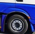 Felips Kotfl�gelverkleinerung "Spatz" am Radkasten eines blauen Actros MP4/MP5 LKW.